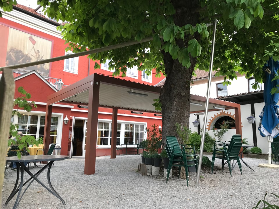 Lamellendach Mit VerglasungIbk.jpg